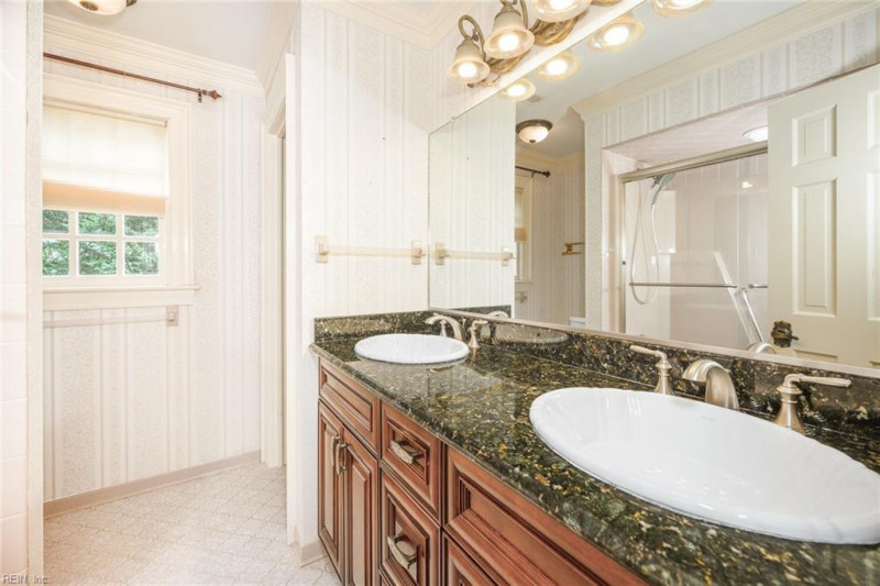 Photo 30 of 50 residential for sale in Chesapeake virginia