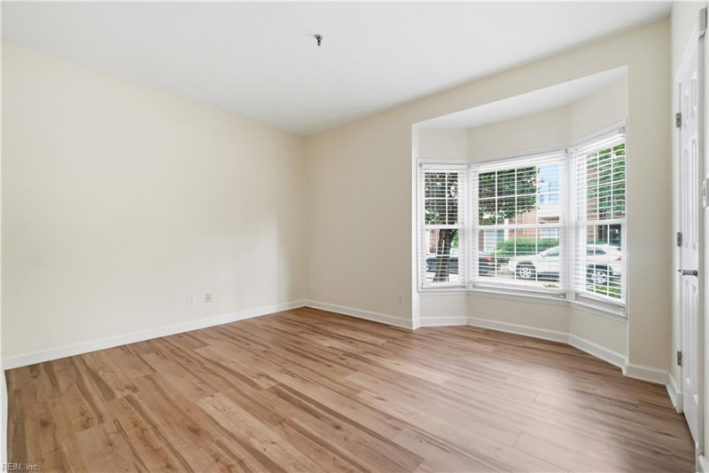 Photo 12 of 18 residential for sale in Norfolk virginia