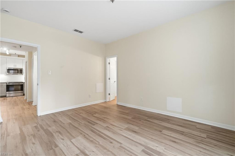 Photo 8 of 18 residential for sale in Norfolk virginia