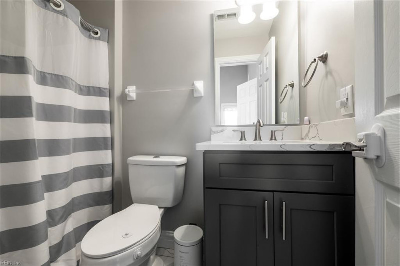 Photo 31 of 50 residential for sale in Chesapeake virginia Photo 31 of 50 residential for sale in Chesapeake virginia