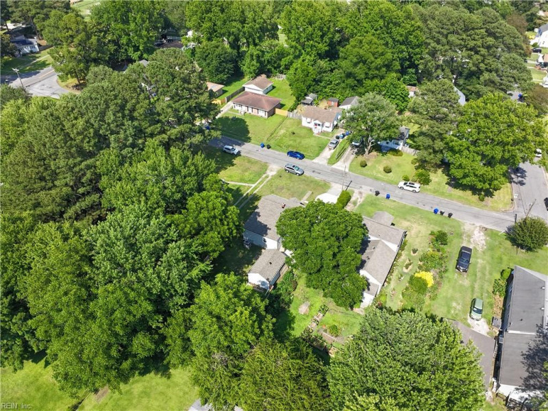 Photo 32 of 41 residential for sale in Portsmouth virginia