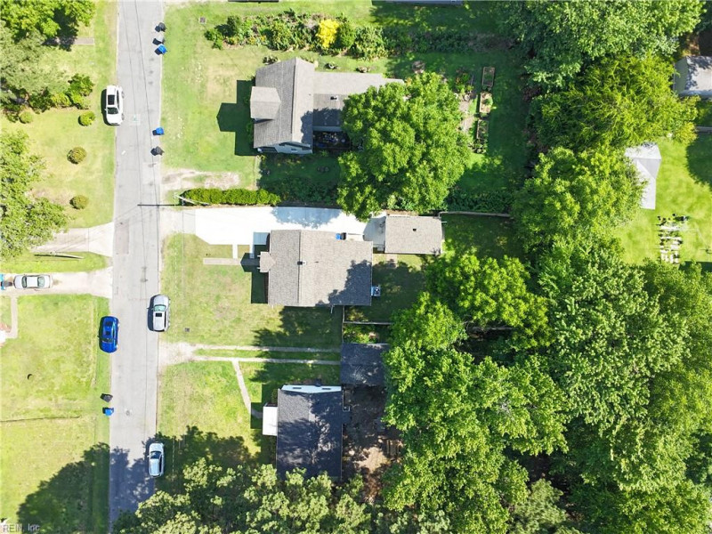 Photo 34 of 41 residential for sale in Portsmouth virginia