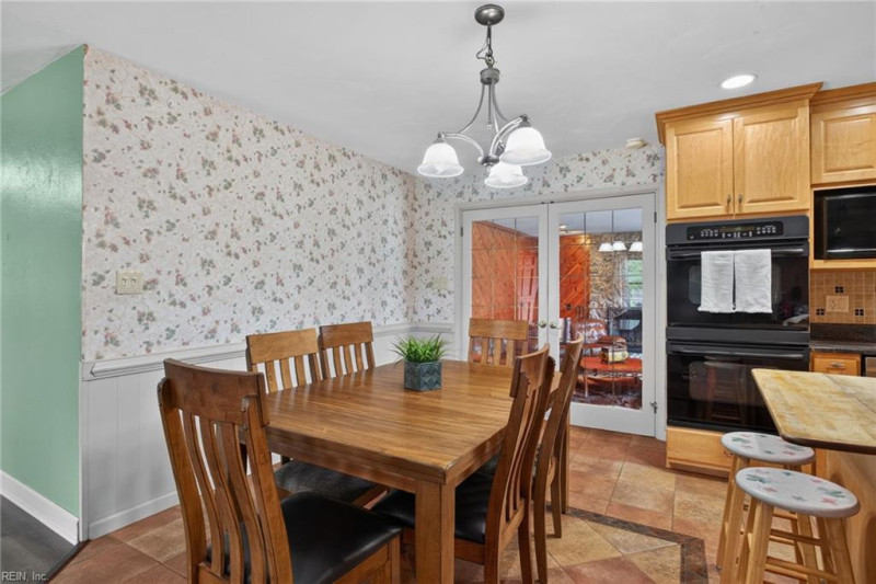 Photo 19 of 47 residential for sale in Virginia Beach virginia