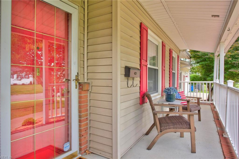 Photo 2 of 47 residential for sale in Virginia Beach virginia