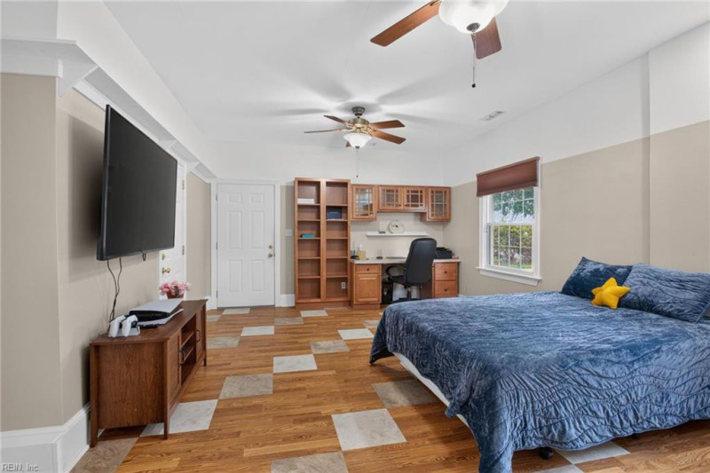 Photo 30 of 47 residential for sale in Virginia Beach virginia