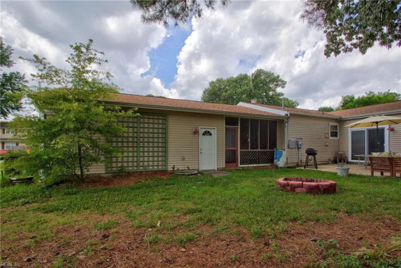 Photo 38 of 47 residential for sale in Virginia Beach virginia