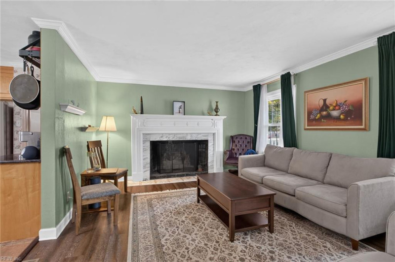 Photo 5 of 47 residential for sale in Virginia Beach virginia