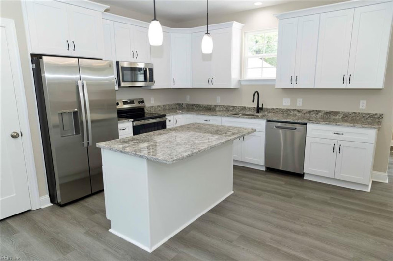 Photo 6 of 24 residential for sale in Norfolk virginia