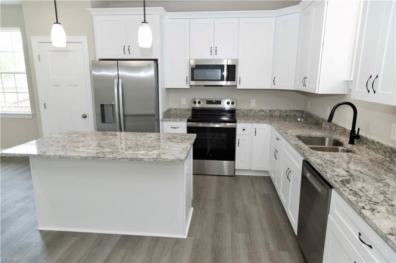 Photo 9 of 24 residential for sale in Norfolk virginia