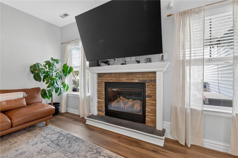 Photo 22 of 49 residential for sale in Virginia Beach virginia