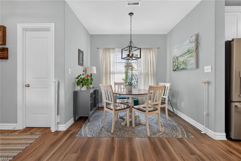 Photo 25 of 49 residential for sale in Virginia Beach virginia