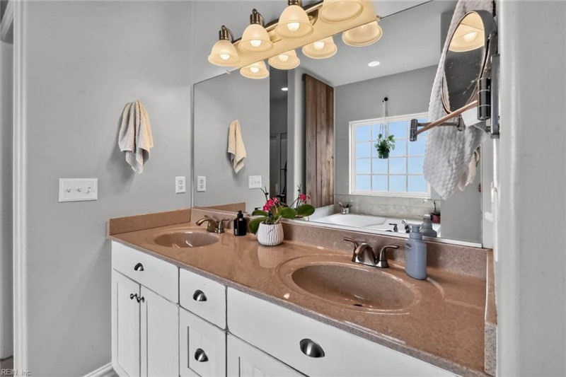 Photo 31 of 49 residential for sale in Virginia Beach virginia