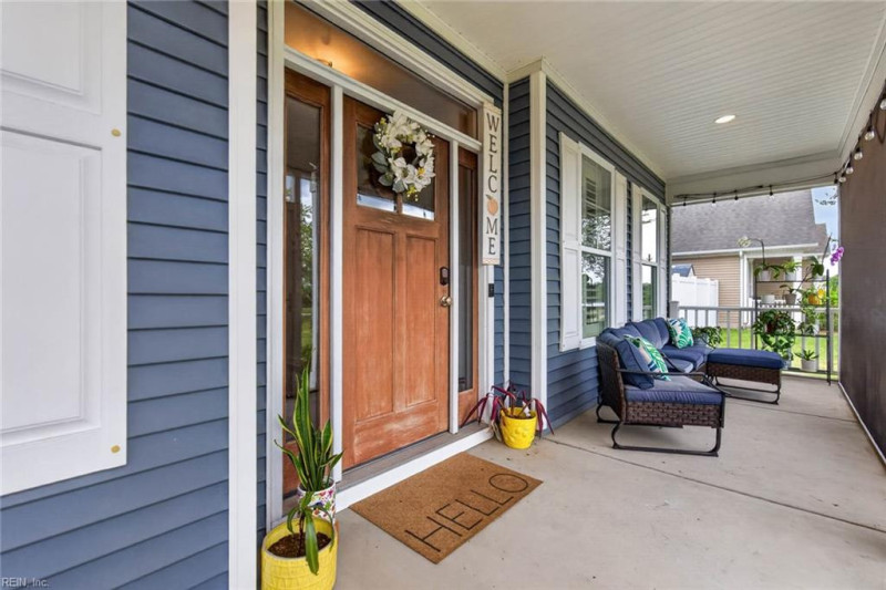 Photo 6 of 49 residential for sale in Virginia Beach virginia