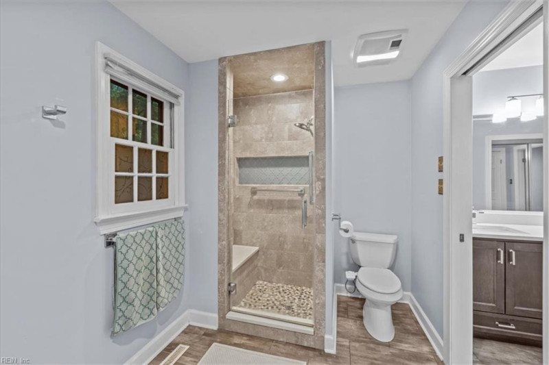 Photo 33 of 50 residential for sale in Virginia Beach virginia