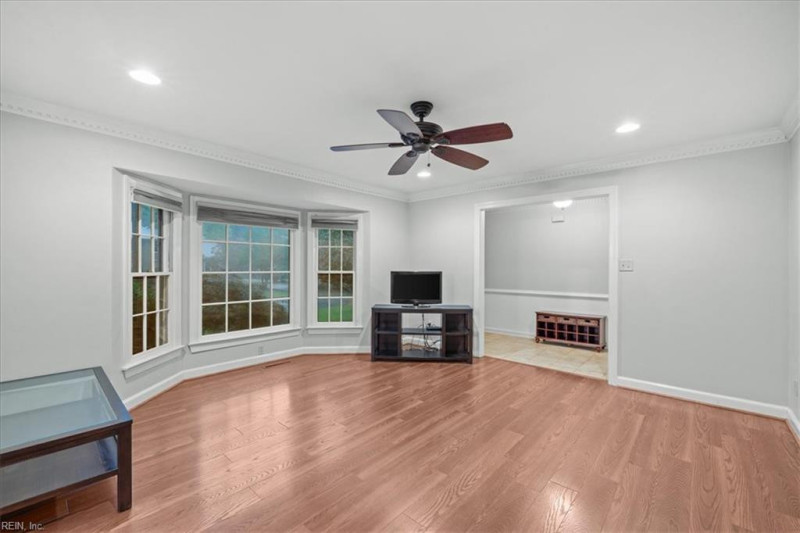 Photo 5 of 50 residential for sale in Virginia Beach virginia