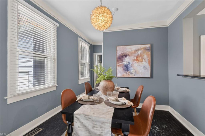 Photo 18 of 45 residential for sale in Norfolk virginia