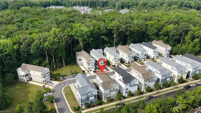 Photo 28 of 31 residential for sale in York County virginia