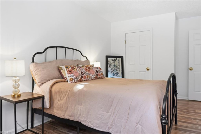 Photo 17 of 24 residential for sale in Virginia Beach virginia