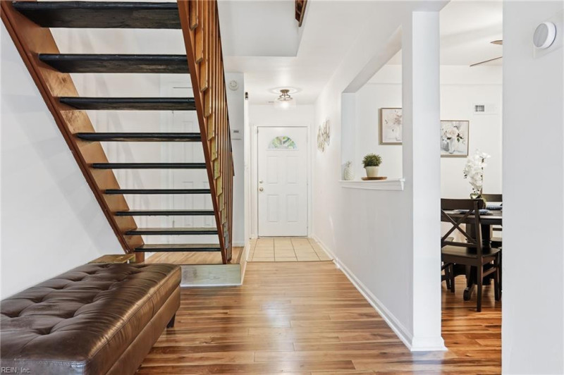 Photo 2 of 24 residential for sale in Virginia Beach virginia