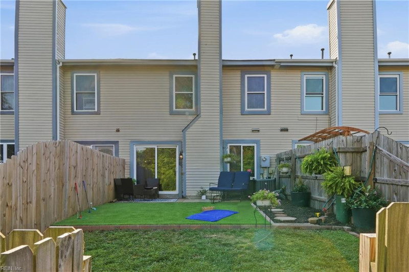Photo 21 of 24 residential for sale in Virginia Beach virginia
