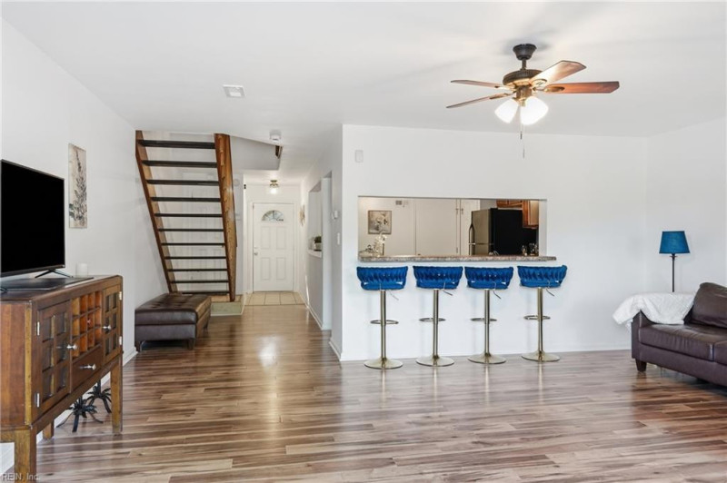 Photo 7 of 24 residential for sale in Virginia Beach virginia