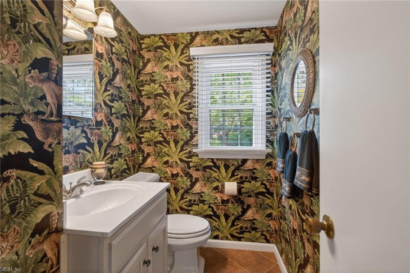 Photo 19 of 46 residential for sale in Newport News virginia