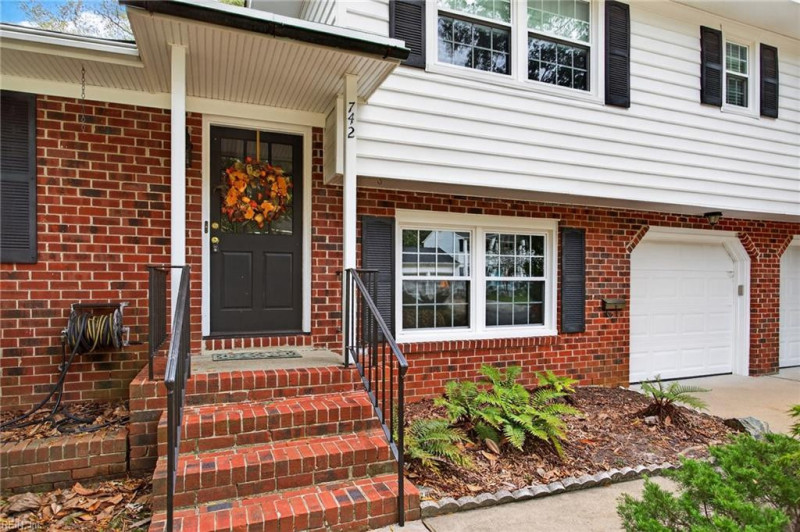 Photo 2 of 46 residential for sale in Newport News virginia