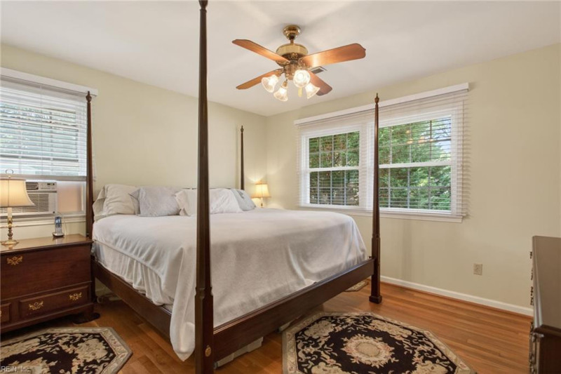 Photo 26 of 46 residential for sale in Newport News virginia