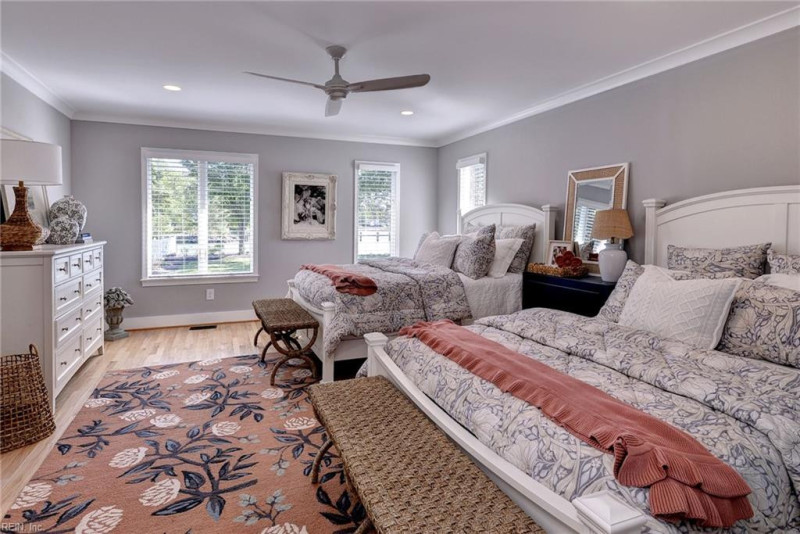 Photo 21 of 50 residential for sale in Gloucester County virginia