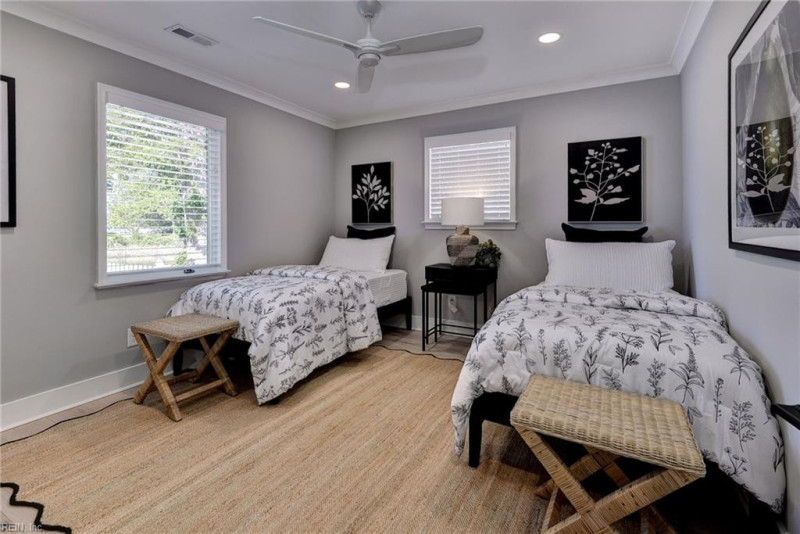 Photo 24 of 50 residential for sale in Gloucester County virginia