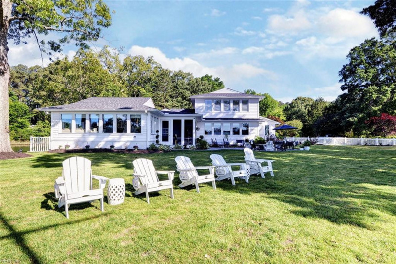 Photo 39 of 50 residential for sale in Gloucester County virginia