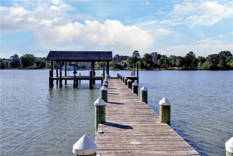 Photo 42 of 50 residential for sale in Gloucester County virginia