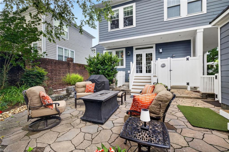 Photo 19 of 49 residential for sale in Virginia Beach virginia