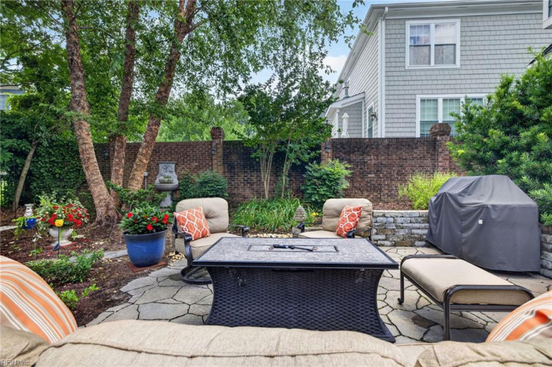 Photo 2 of 49 residential for sale in Virginia Beach virginia