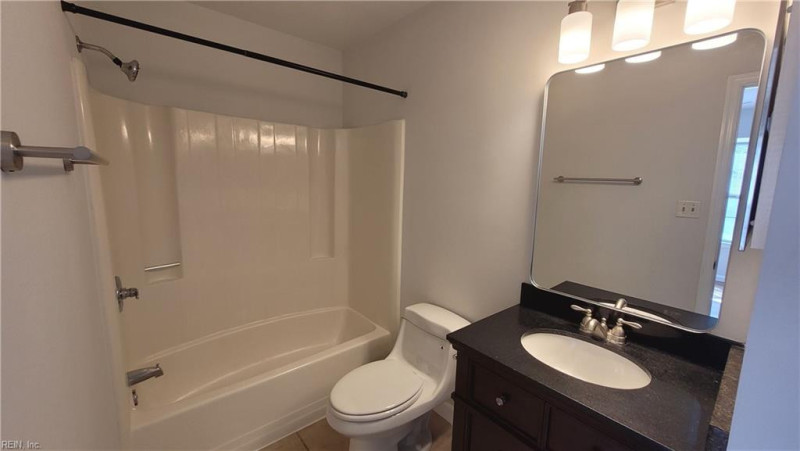 Photo 32 of 41 residential for sale in York County virginia