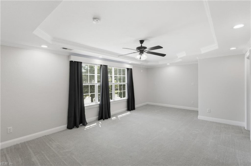 Photo 19 of 42 residential for sale in Chesapeake virginia