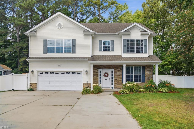 Photo 2 of 42 residential for sale in Chesapeake virginia