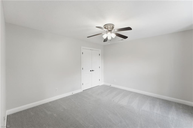 Photo 31 of 42 residential for sale in Chesapeake virginia
