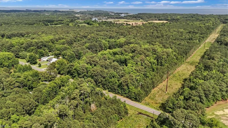 Photo 41 of 41 residential for sale in Gloucester County virginia