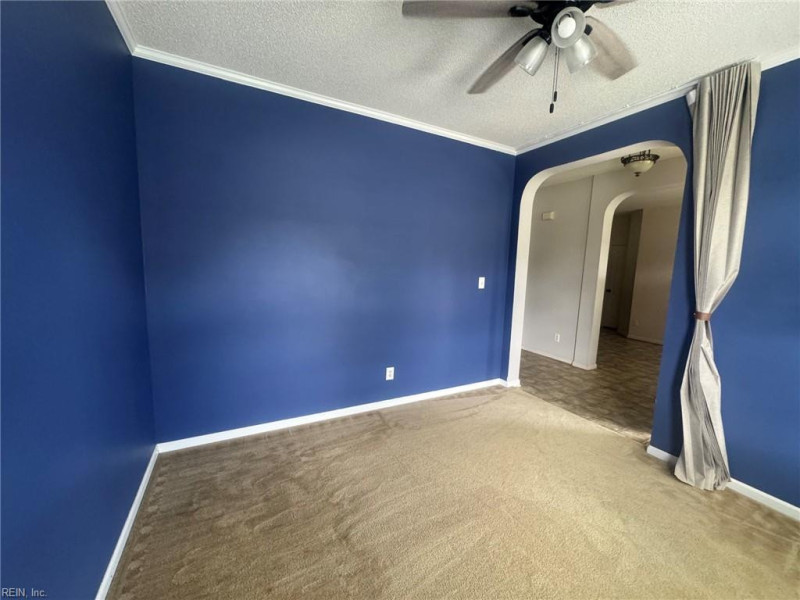 Photo 10 of 18 residential for sale in Suffolk virginia