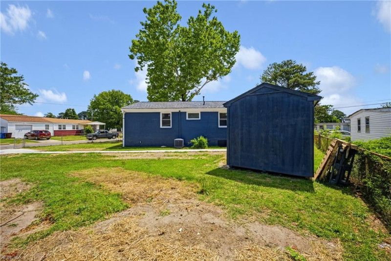 Photo 21 of 23 residential for sale in Chesapeake virginia