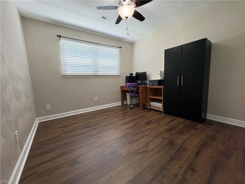 Photo 16 of 22 residential for sale in Virginia Beach virginia