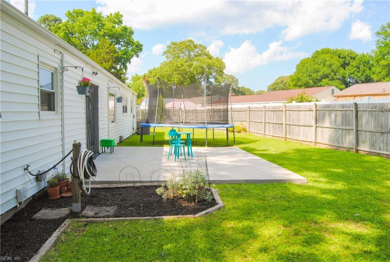 Photo 19 of 22 residential for sale in Virginia Beach virginia
