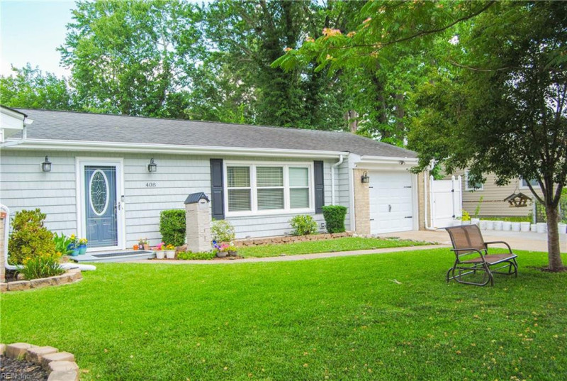 Photo 3 of 22 residential for sale in Virginia Beach virginia