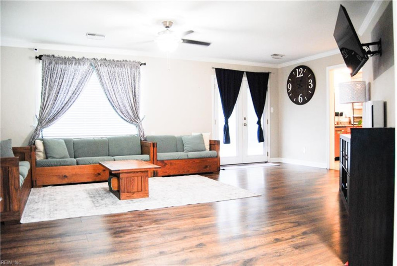 Photo 7 of 22 residential for sale in Virginia Beach virginia