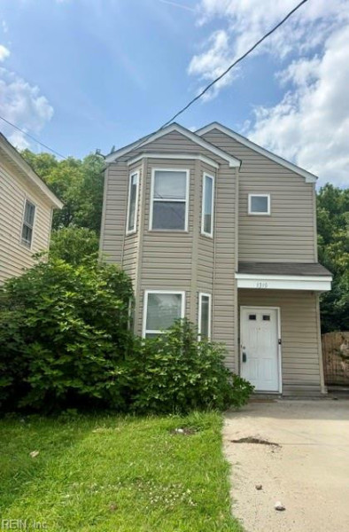 Photo 1 of 1 residential for sale in Chesapeake virginia
