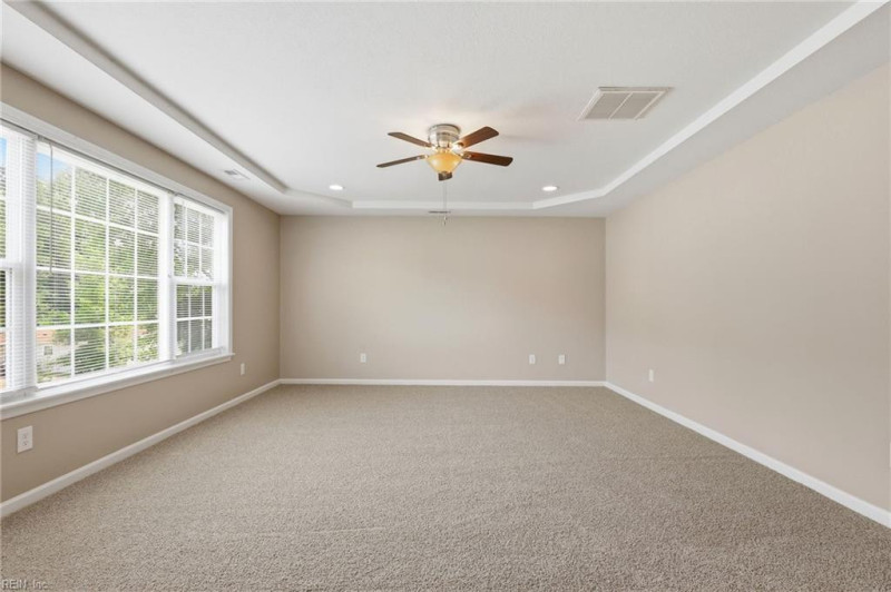 Photo 27 of 45 residential for sale in Chesapeake virginia
