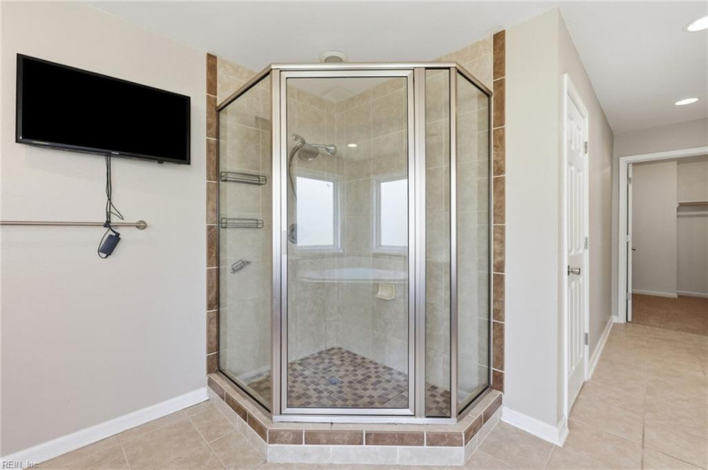 Photo 30 of 45 residential for sale in Chesapeake virginia