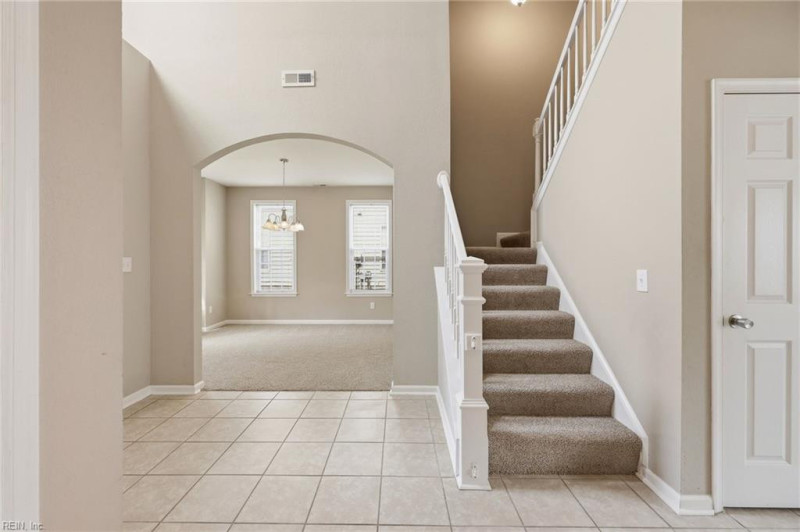 Photo 5 of 45 residential for sale in Chesapeake virginia