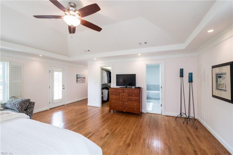 Photo 20 of 46 residential for sale in Virginia Beach virginia